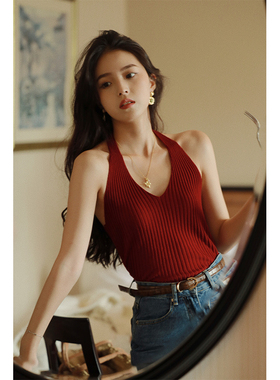 AZure轻法式 复古红色30羊毛针织挂脖背心显瘦吊带内搭外穿通勤