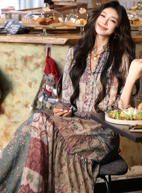 AZure温柔风复古绿色印花连衣裙灯笼袖大裙摆荷叶长裙V领雪纺裙女