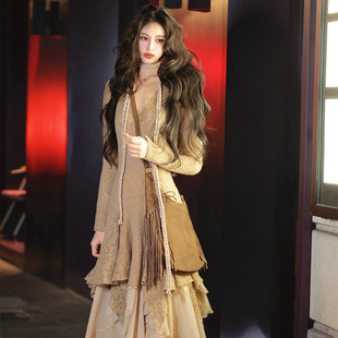 AZure复古不规则修身 连衣裙毛茸茸蕾丝拼接V领中长裙设计感收腰裙