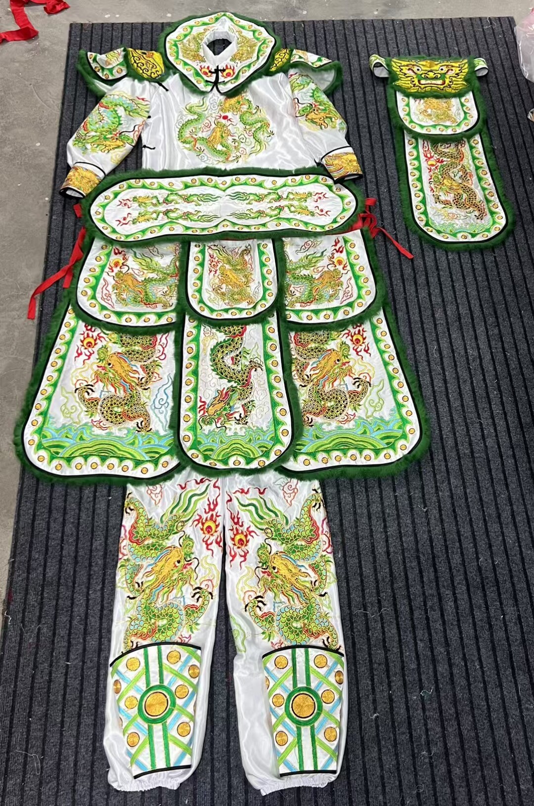 新款英歌舞正龙服装英歌服舞台装