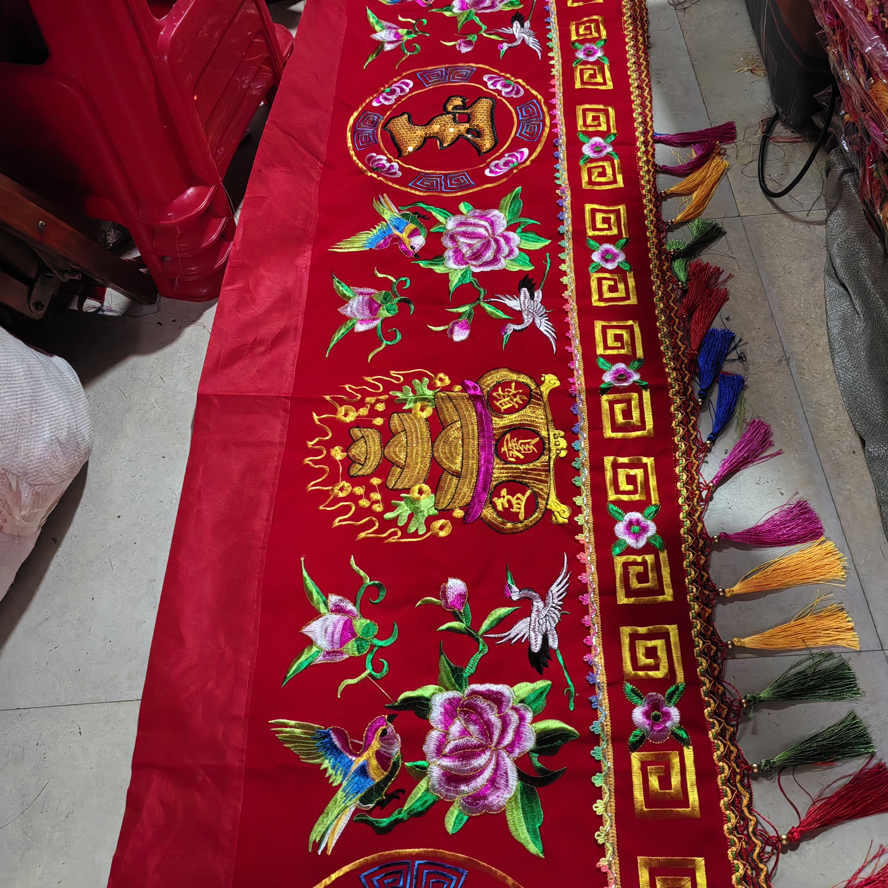 12尺新款热卖花鸟门彩横幅金玉满堂门彩门帘红布刺绣结婚家用门彩