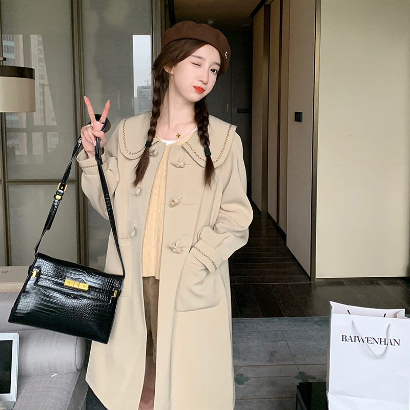 卡其色娃娃领风衣外套女中长款春秋季2025新款气质韩版牛角扣大衣,女装风衣,浙宝129