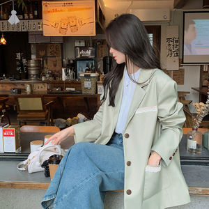 蕾丝花边拼接绿色小西装外套女春秋2025新款韩版气质休闲西服上衣图片