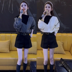 洋气时尚不规则半高领拉链毛衣女冬季设计感百搭拼色内搭针织上衣