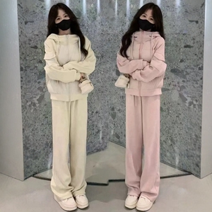 欧货高级感时尚加厚套装女秋冬羽绒连帽卫衣外套加绒阔腿裤两件套