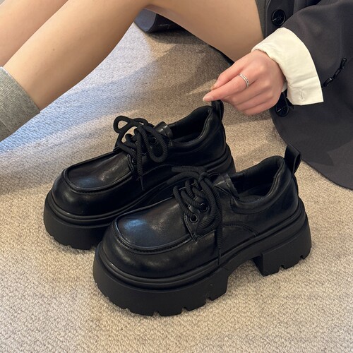 贾不假小皮鞋女款秋季2026新款