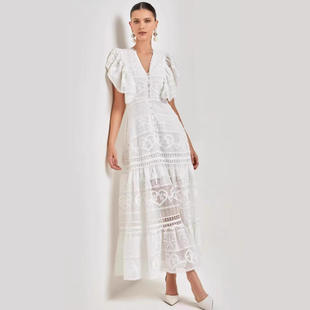 v领连衣裙长裙 设计感优雅气质刺绣花朵荷叶袖 新款 欧美夏季