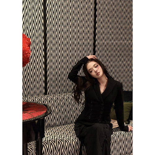 林悠 定制【2w+DG文佳瑛同kuan羊毛双排扣外套】