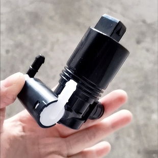适配哈弗H6雨刷喷水电机新款哈弗H6洗涤器水泵水壶马达玻璃水泵