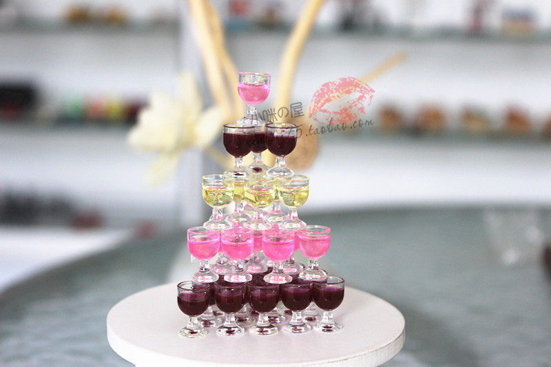 52DOLLHOUSE 微缩食玩场景模型小布娃娃屋配件迷你红酒杯三色D182