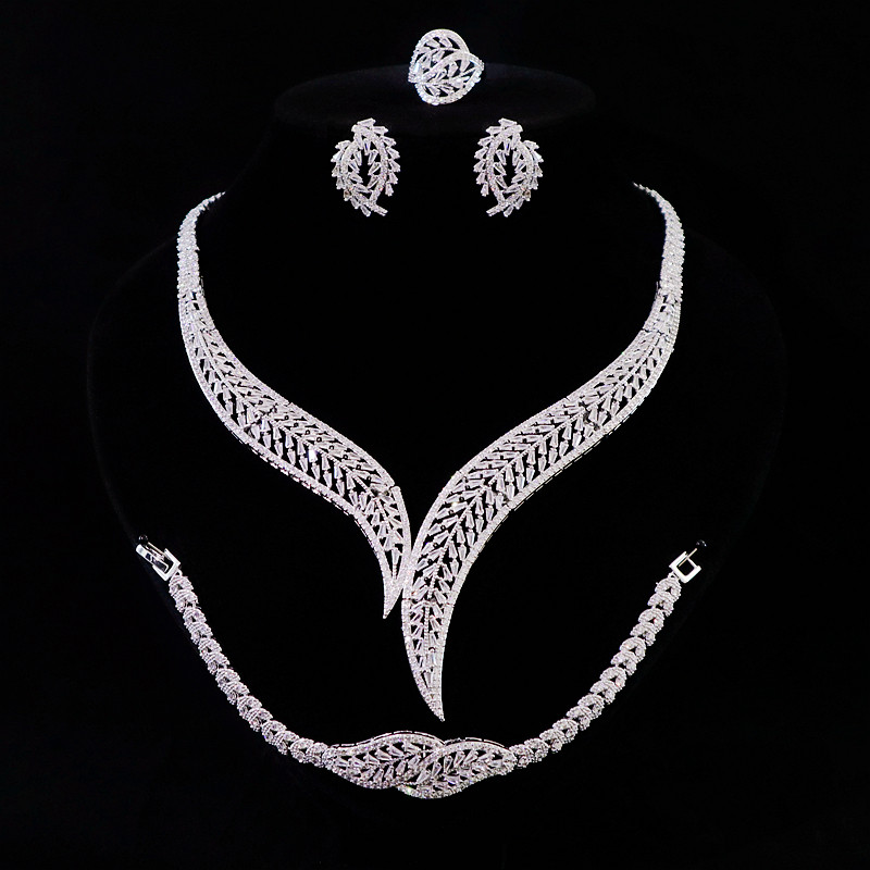 매력적인 하이엔드 웨딩드레스 메이크업 지르콘 목걸이 귀걸이 반지 팔찌 4종 세트 연회용 주얼리 액세서리