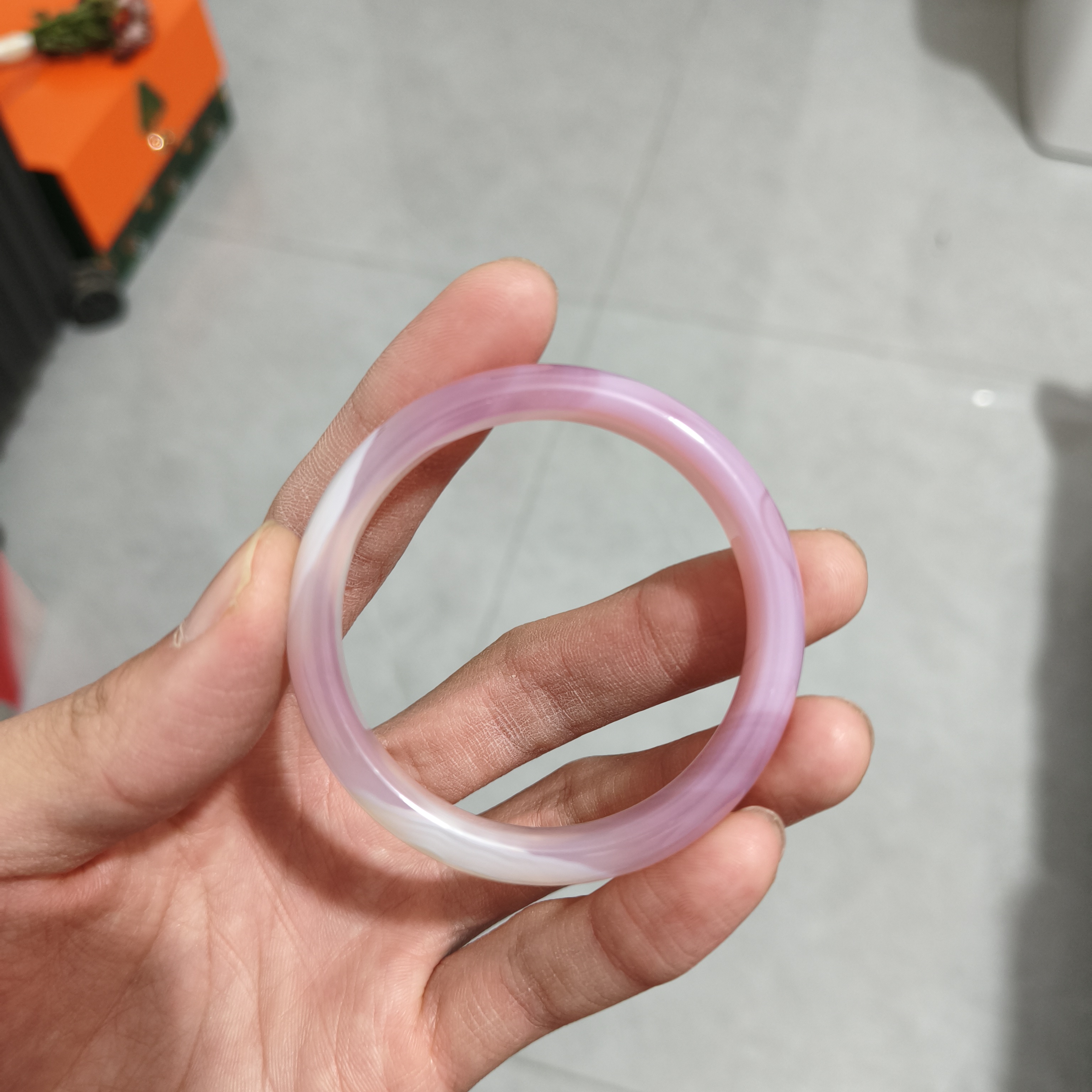 51圈口玛瑙手镯一条k130