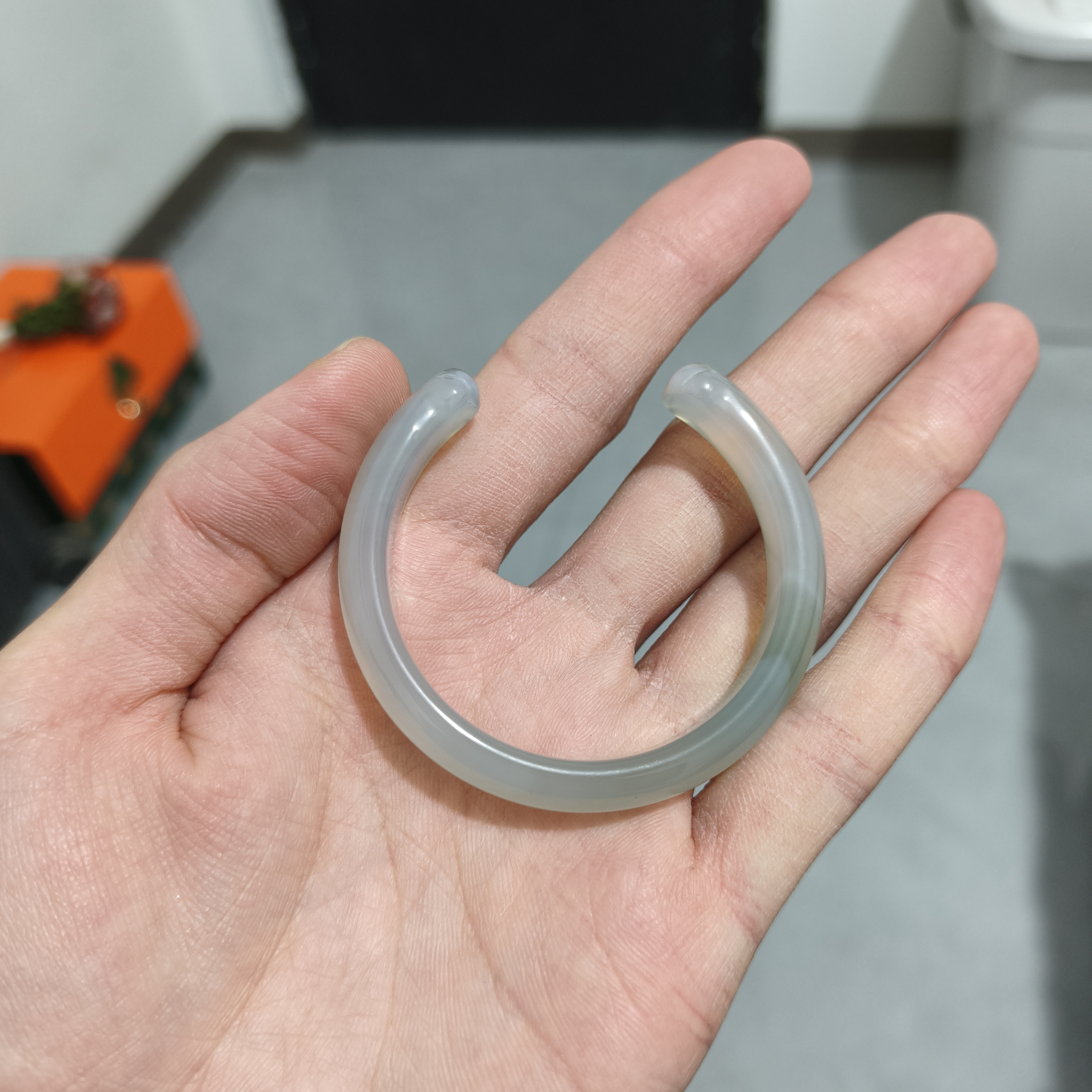 50圈口玛瑙手镯一条k108