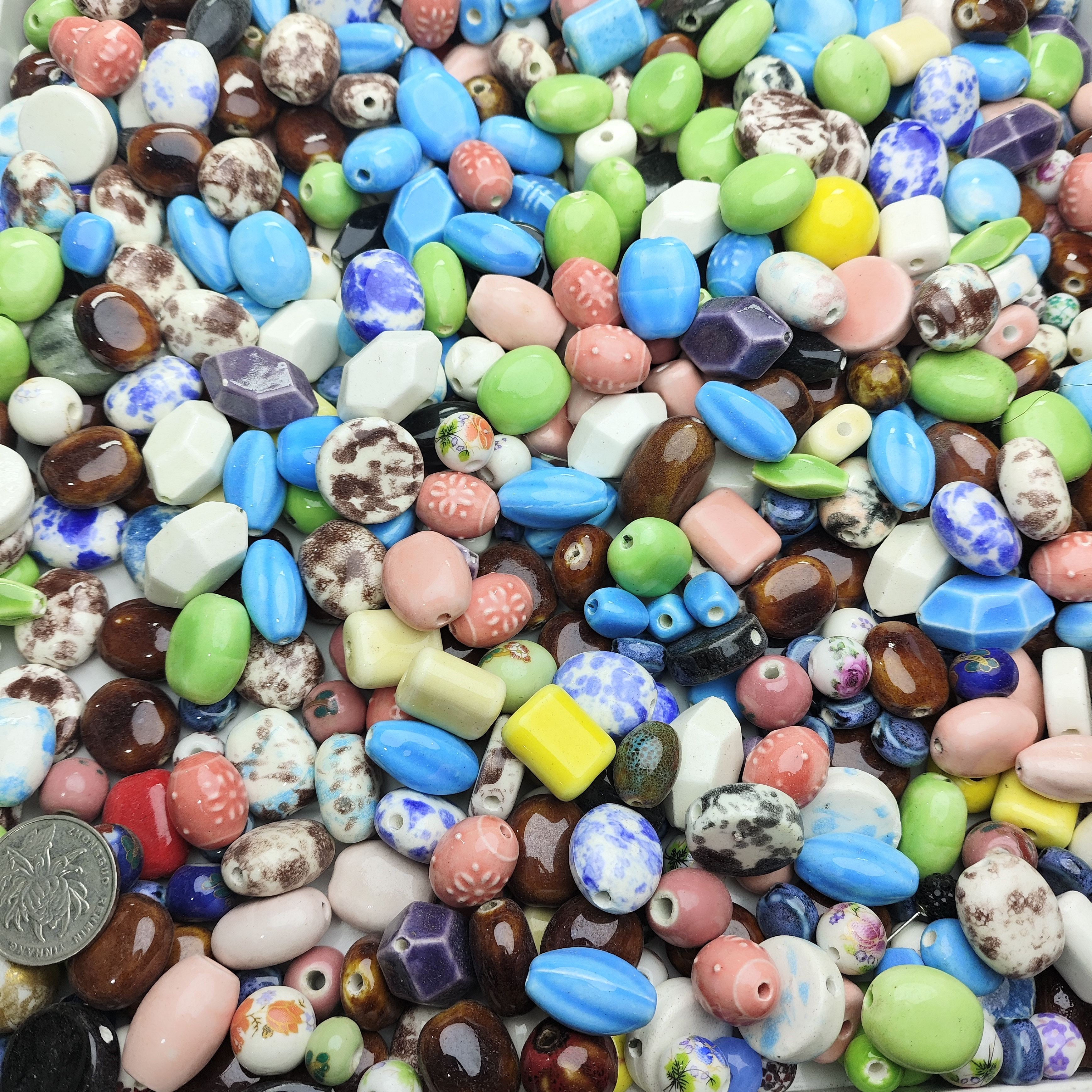 多形状陶瓷散珠大孔编织瓷珠子称斤diy手工制作手链饰品配饰穿珠