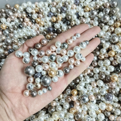 m601 8-17mm塑料仿珍珠一包半斤