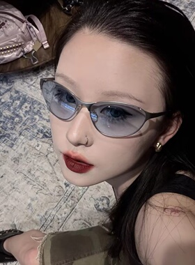 欧美辣妹朋克金属蓝色猫眼墨镜男女潮防紫外线太阳镜高级感显脸小