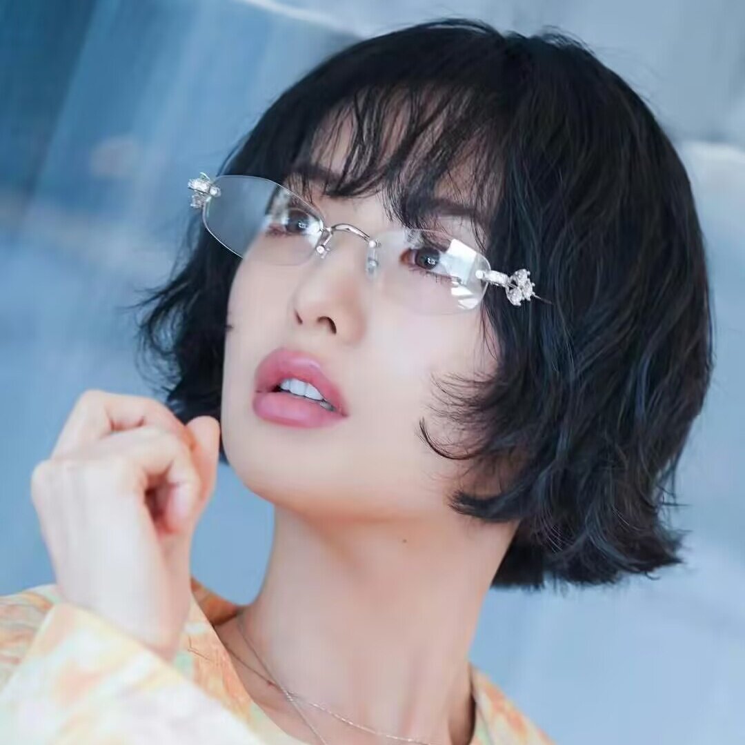 nana林珍娜同款无框眼镜女可配度数多边形眼睛镜框gm钻石奢华韩系 - 实物图