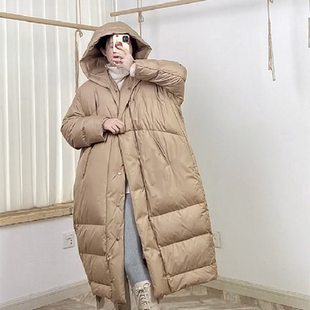 轻型加厚羽绒服女中长款白鸭绒森系茧型宽松过膝长款羽绒服外套