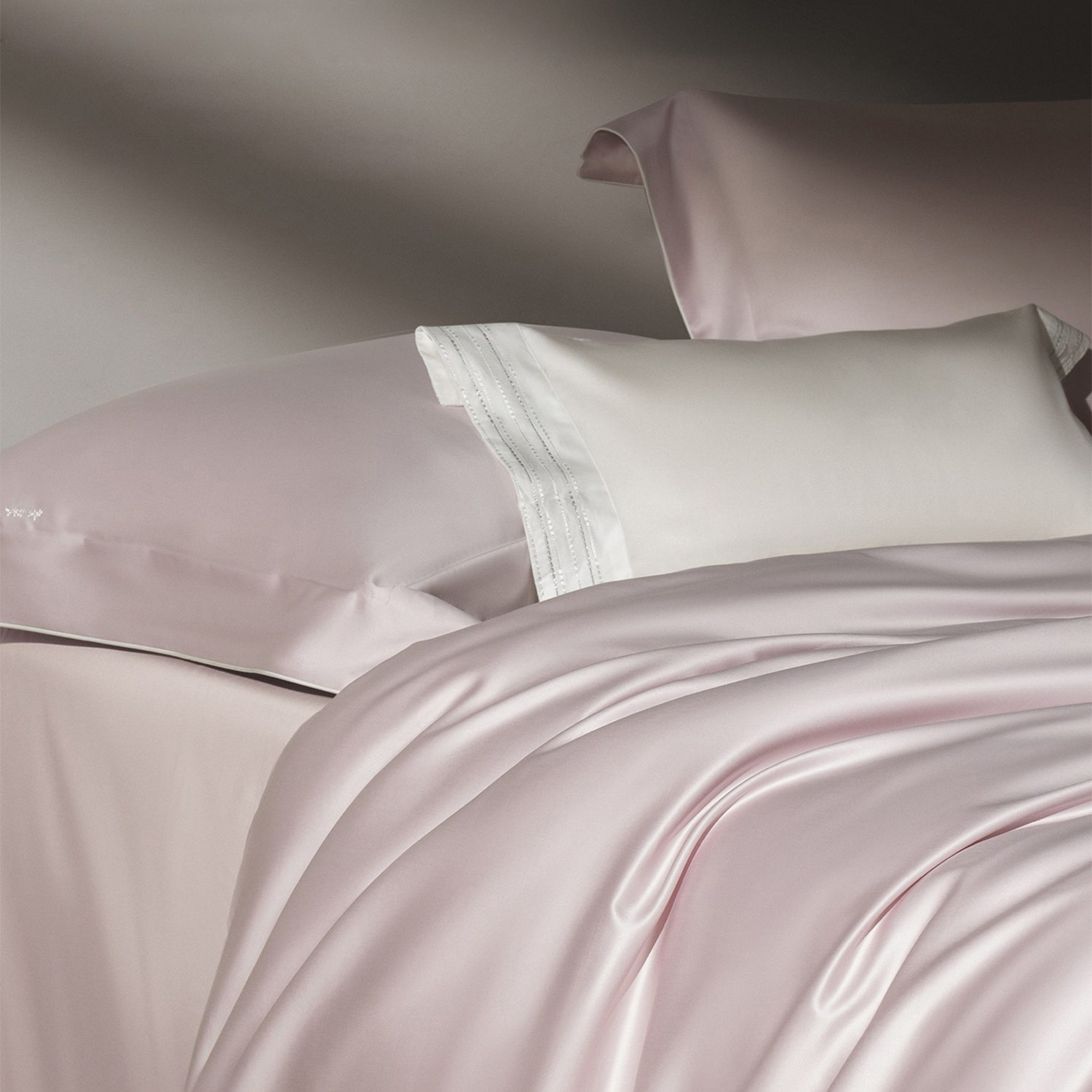 进口140支匹马棉刺绣四件套纯色简约套件纯棉柔软轻奢床上用品