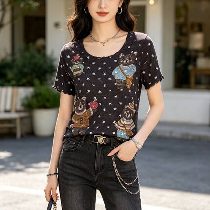 合肥欢欢“摘星熊”时尚百搭肌理感修身弹力烫钻短袖T恤女夏70108