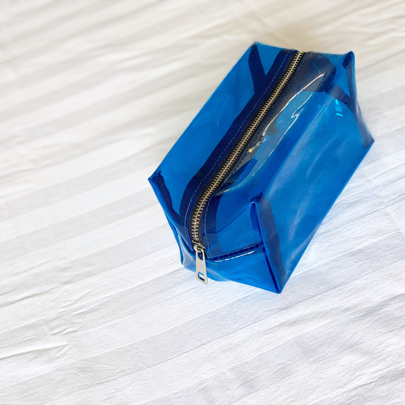 克莱因蓝ins风透明果冻PVC防水洗漱化妆包大容量男女收纳旅行手包