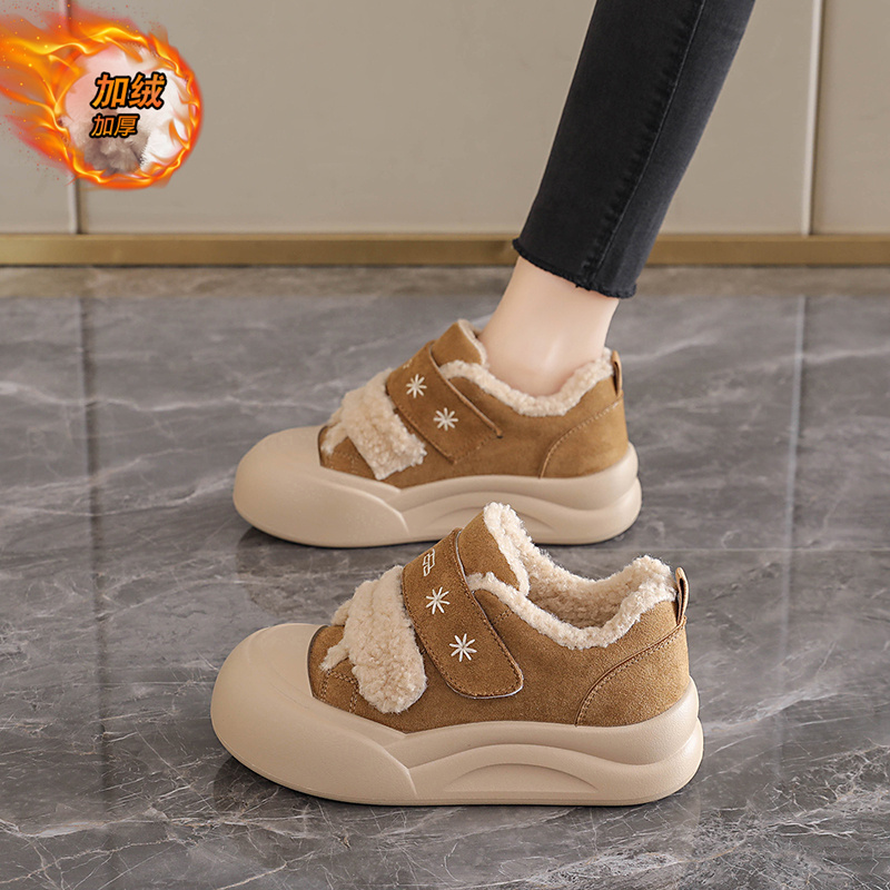 保暖加厚休闲棉鞋防滑厚底板鞋