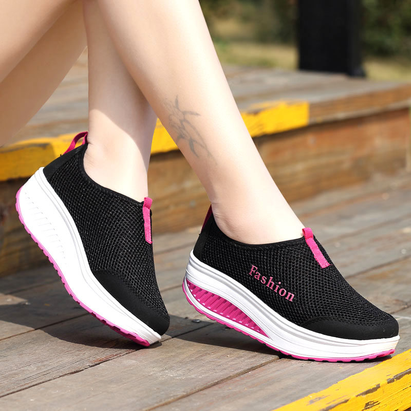 春夏透气女鞋一脚蹬韩版潮套脚休闲运动鞋厚底摇摇鞋气垫学生网鞋