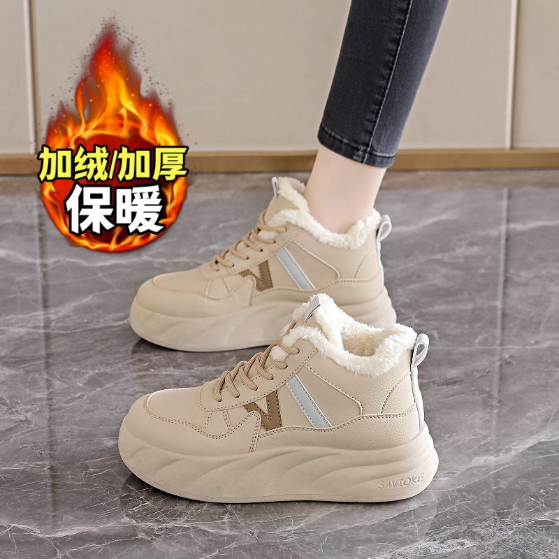 加厚运动板鞋34码雪地靴女