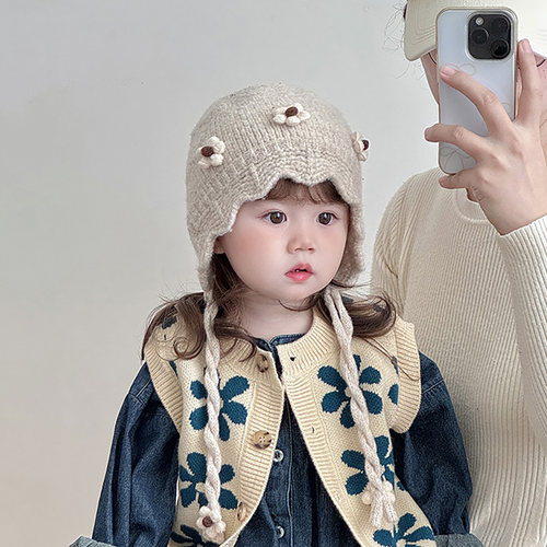儿童帽子秋冬季保暖加厚防风护耳帽女宝宝韩系花朵防风出游毛线帽
