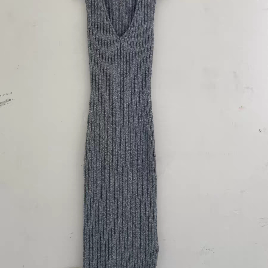 欧单简约长款圆领无袖连衣裙