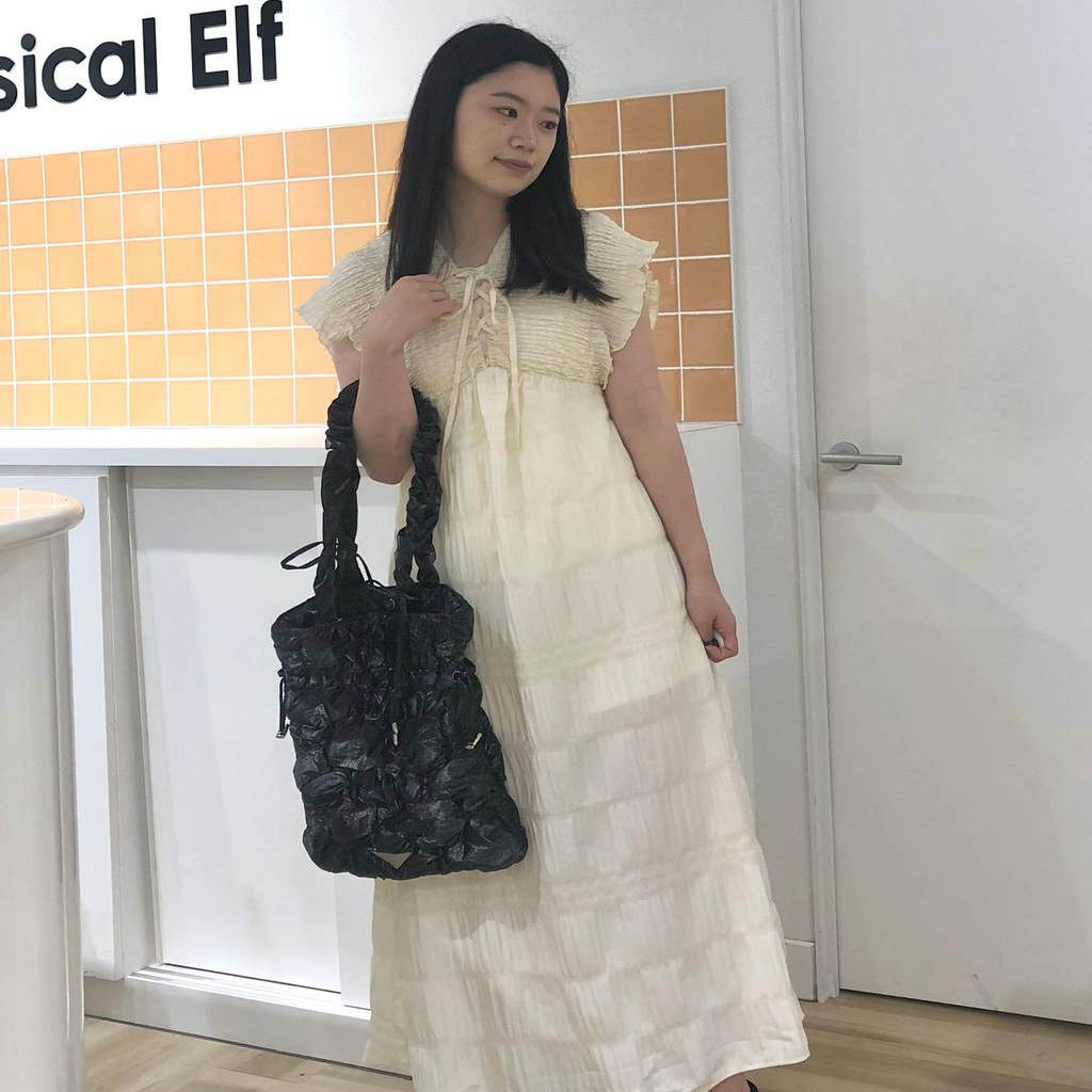 日单ELF新款优雅V领褶皱连衣裙