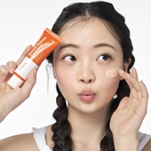 提亮素颜霜防晒spf50 PONY推荐 cream保湿 韩国eyelenol tone