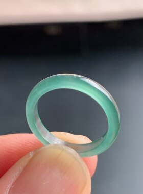 天然A货冰种晴水绿翡翠素圈戒指