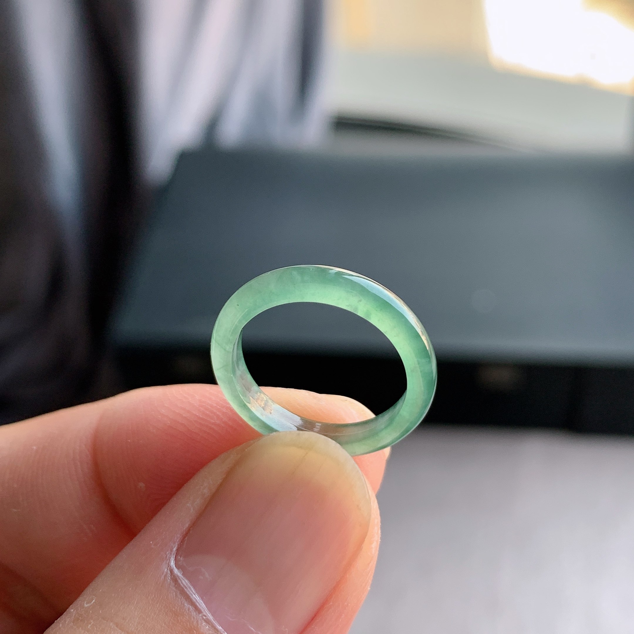 天然A货翡翠冰种8号晴水绿戒指