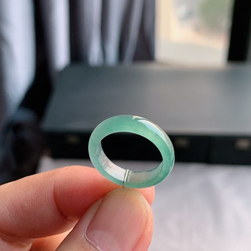 天然A货冰种天空蓝翡翠指环