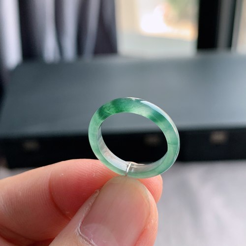 天然A货翡翠冰种冰飘花戒指