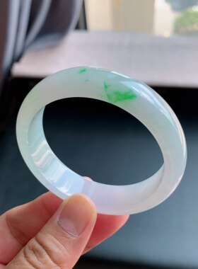 缅甸A货翡翠手镯58圈口阳绿