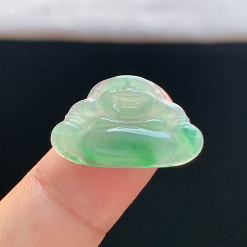 缅甸天然A货冰糯飘绿佛公翡翠