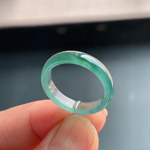 天然A货冰种翡翠牛仔蓝戒指