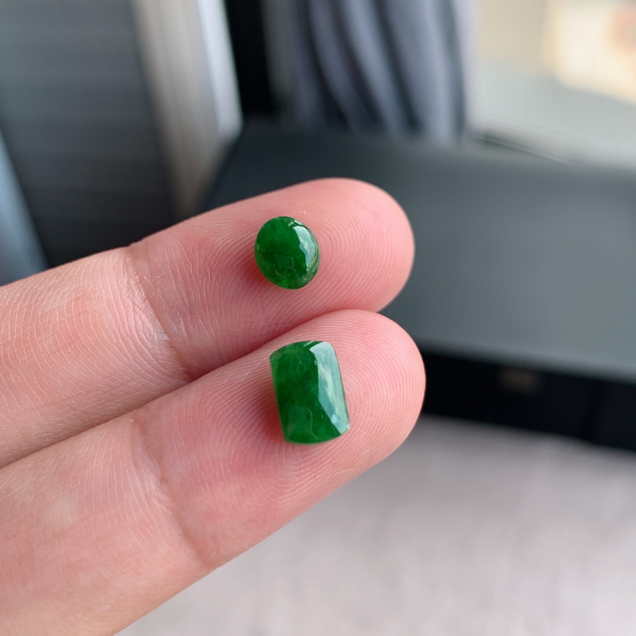 缅甸天然A货翡翠马鞍蛋面戒面