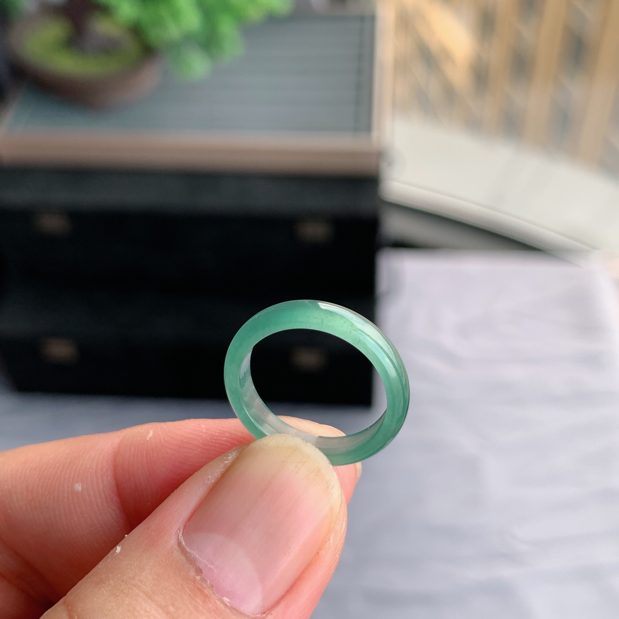 天然A货翡翠冰种11号天空蓝戒指