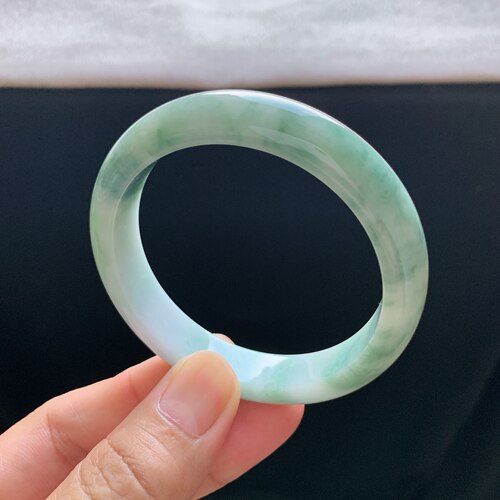 缅甸A货翡翠飘蓝花正圈手镯