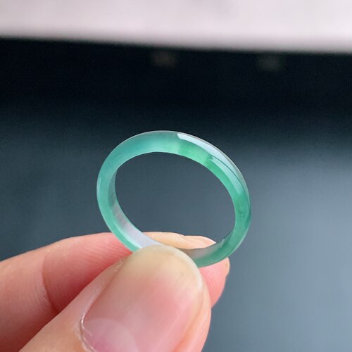 天然A货冰种天空蓝翡翠素圈戒指