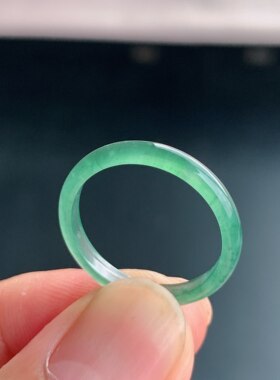 天然A货冰种晴水绿翡翠素圈戒指