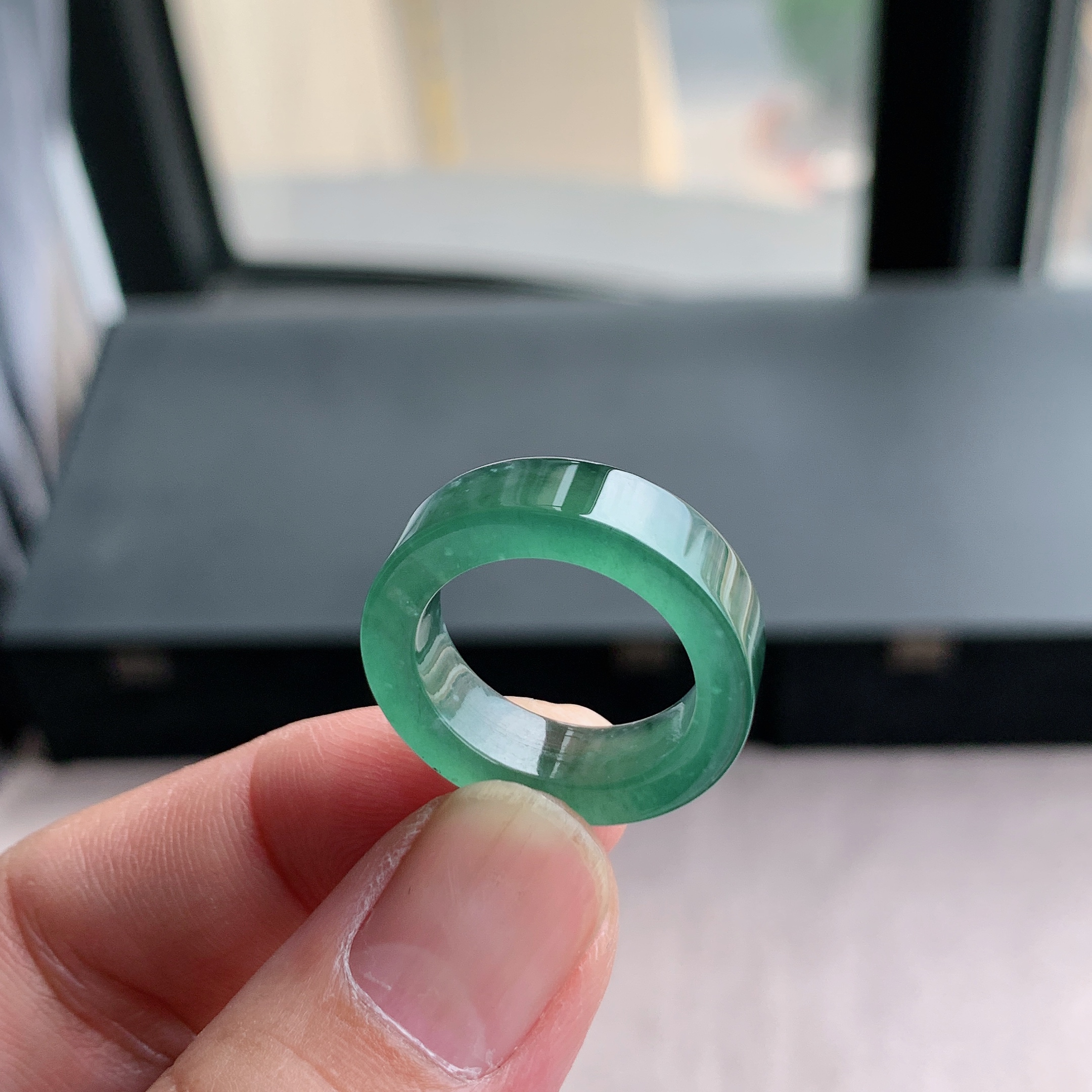 天然A货翡翠冰种16号晴水绿方戒