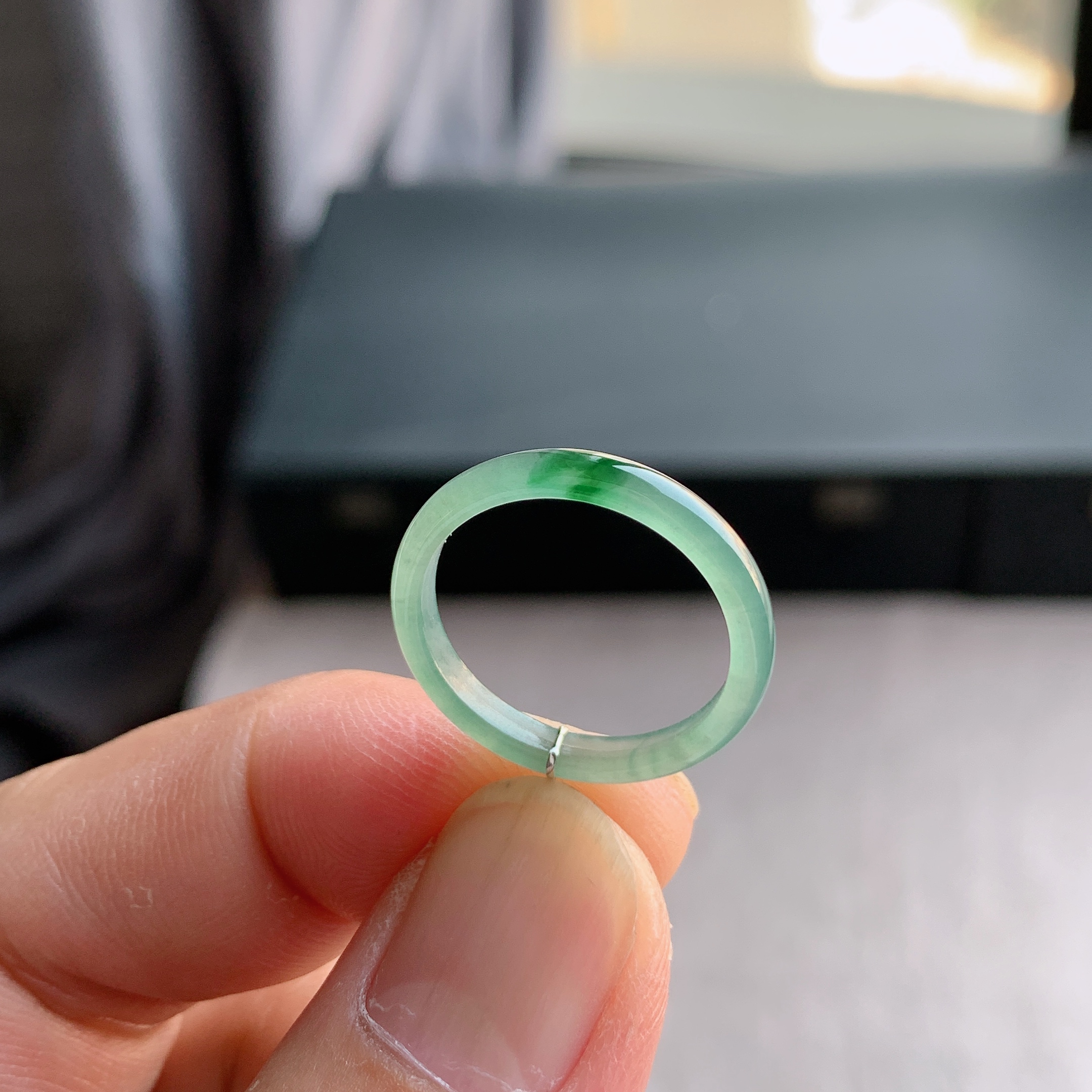 天然A货翡翠15号飘绿花戒指