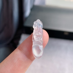 缅甸天然A货翡翠 冰种白月光灵猴仙桃挂件吊坠D01