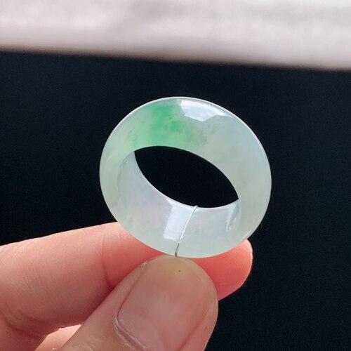 缅甸天然A货冰糯飘绿翡翠扳指