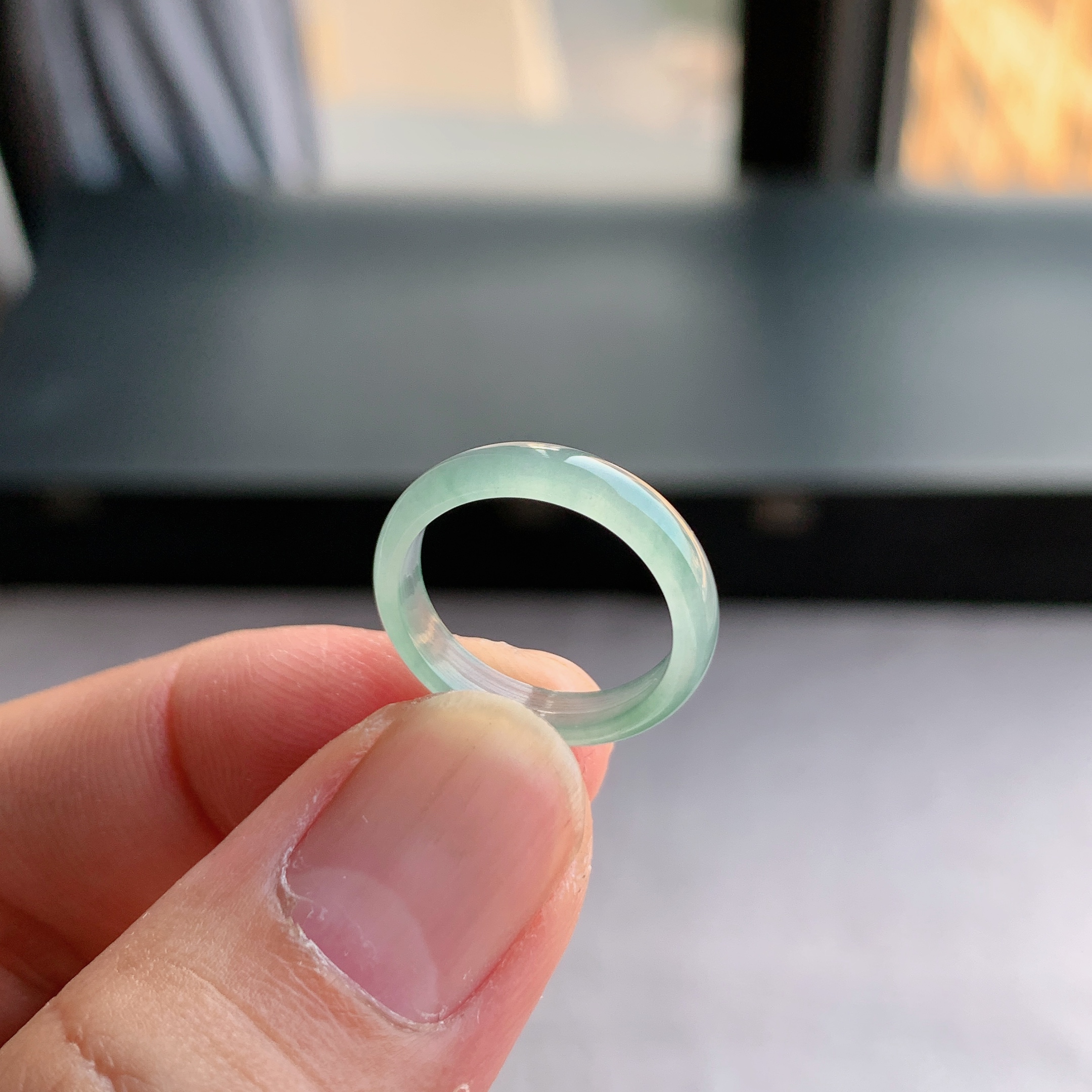 天然A货翡翠冰种10号白月光戒指