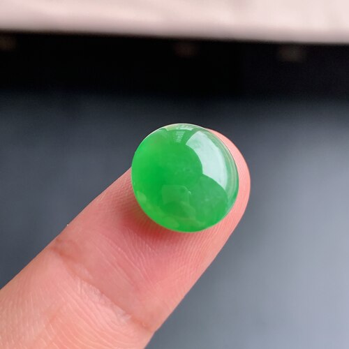 天然A货冰糯正阳绿翡翠蛋面
